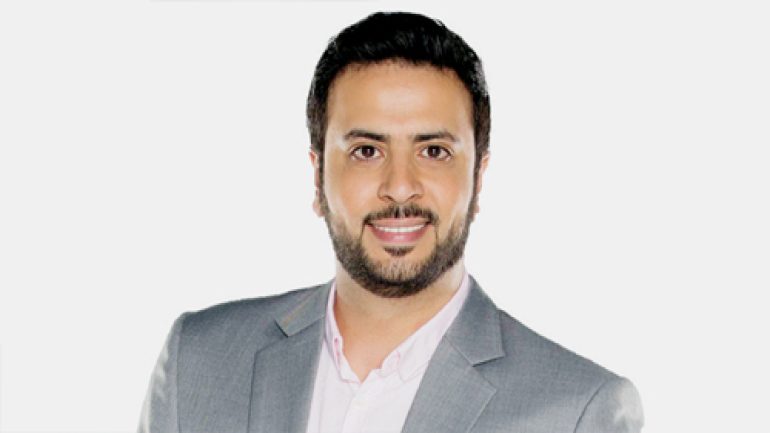 من هو <yoastmark class=