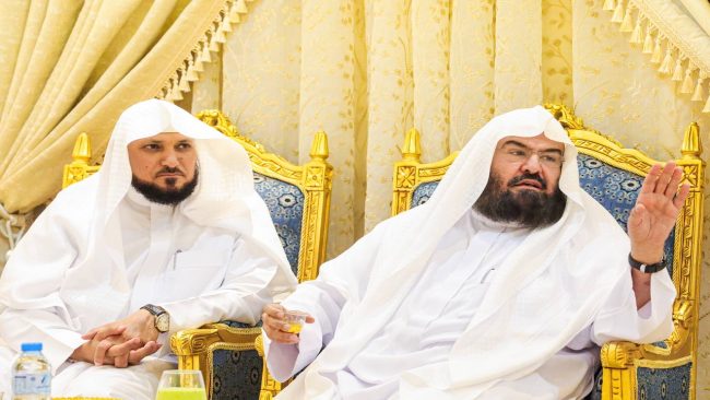 من هو الشيخ ماهر بن حمد المعيقلي السيرة الذاتية