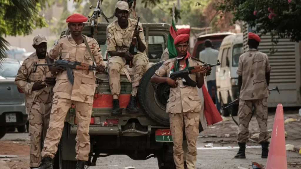 إليك سن الخدمة العسكرية في القوات المسلحة السودانية وما هي مدة الخدمة؟ تفاصيل كاملة